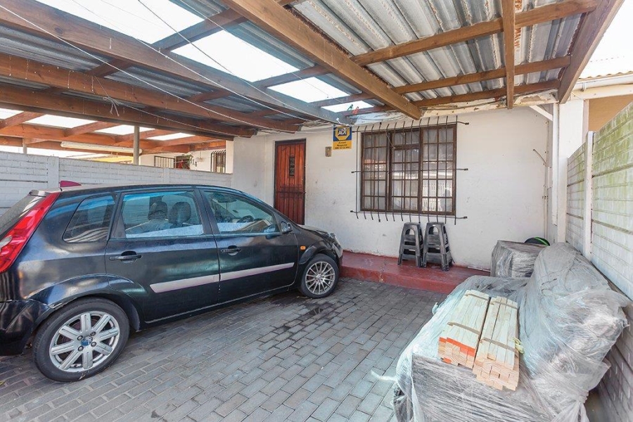 2 Bedroom Property for Sale in Brooklyn Western Cape